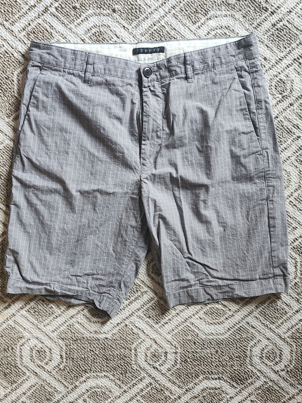 Theory Men's Light Gray Micro-Check Flat Front Shorts